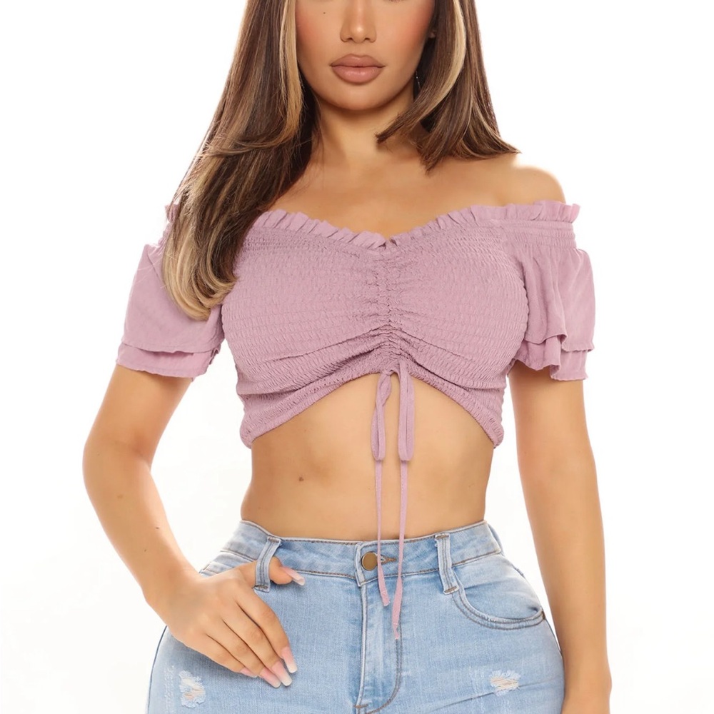 2/$10 Add another item to bundle. 
Love Tree crop top